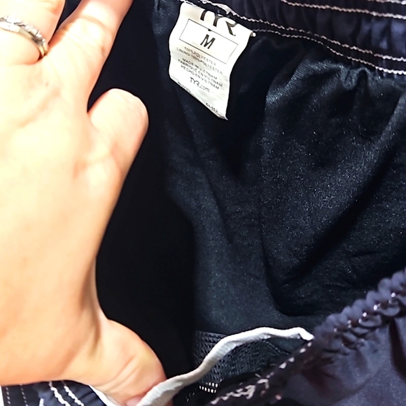 Men's TYR, Swim Trunks, Shorts, Navy Blue, Pockets, Elastic Waist, White Trim, M - Picture 11 of 11